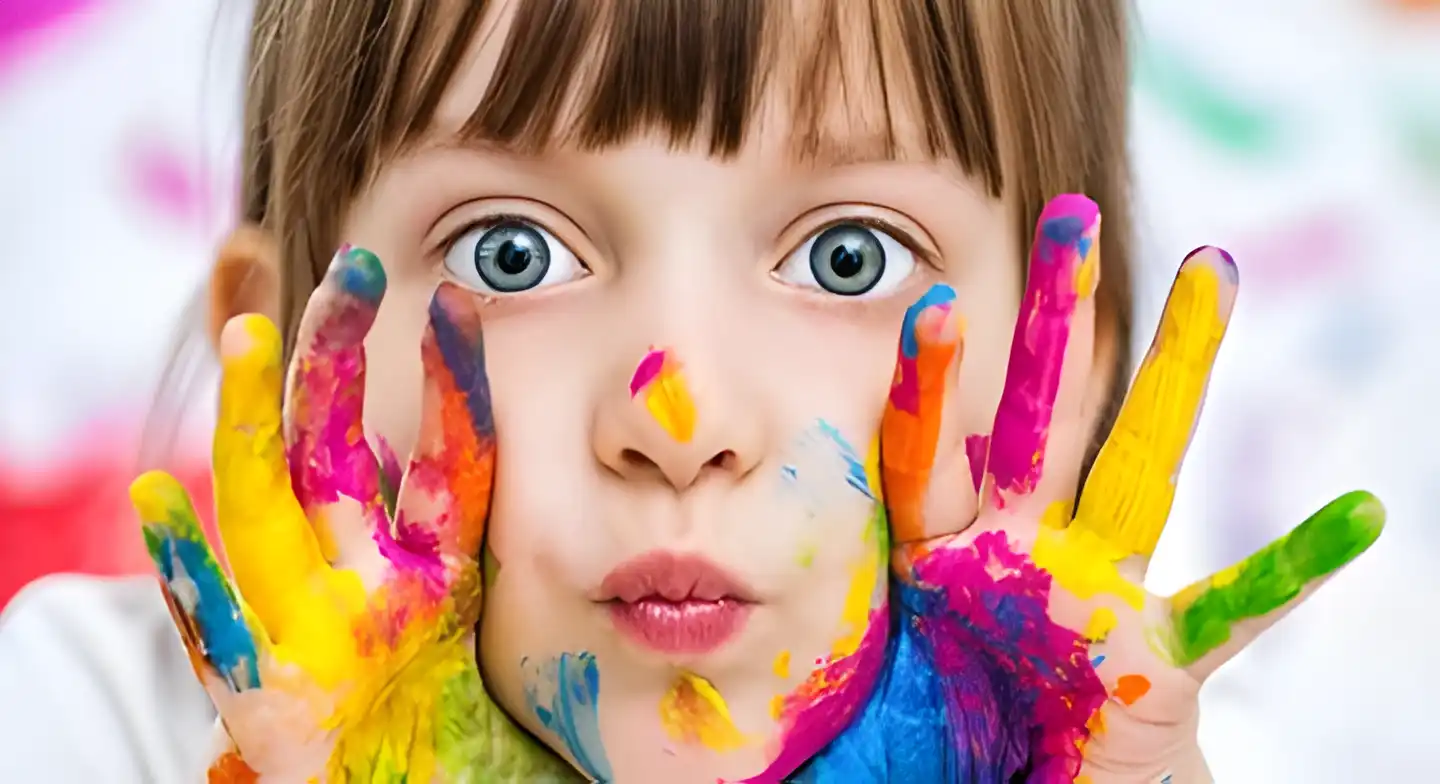 Детское творчество и занятия с раскрасками и развивашками